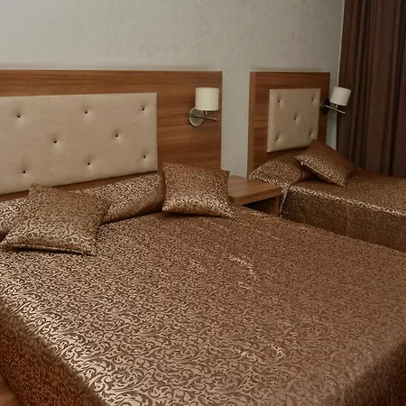 Atan Park Hotel 3*